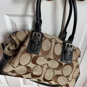 AUTHENTIC COACH Signature Crossbody Bag